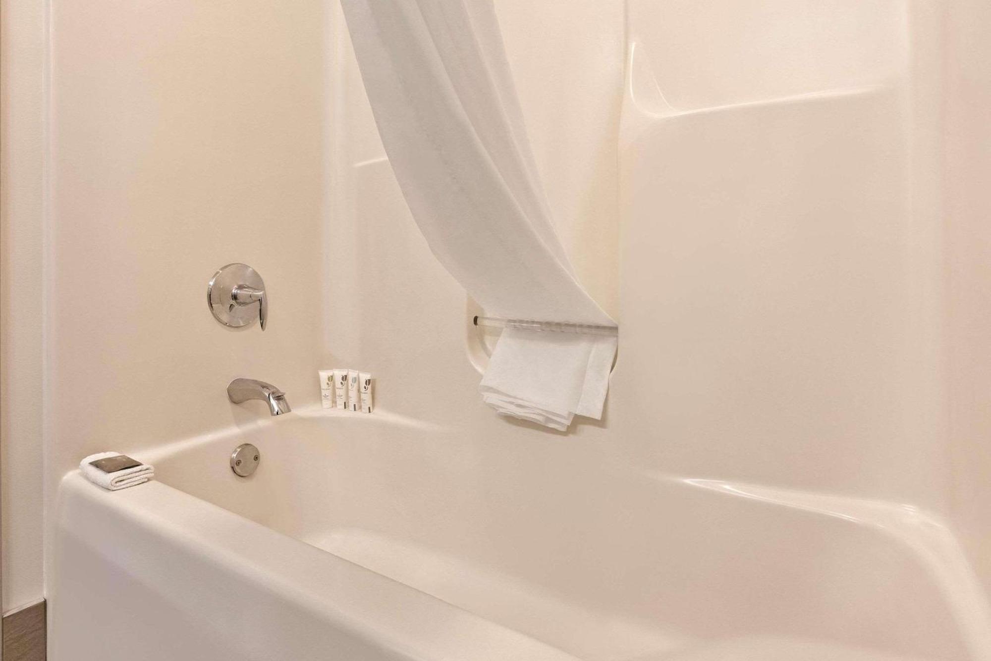 Country Inn & Suites By Radisson, Madison, Wi Luaran gambar